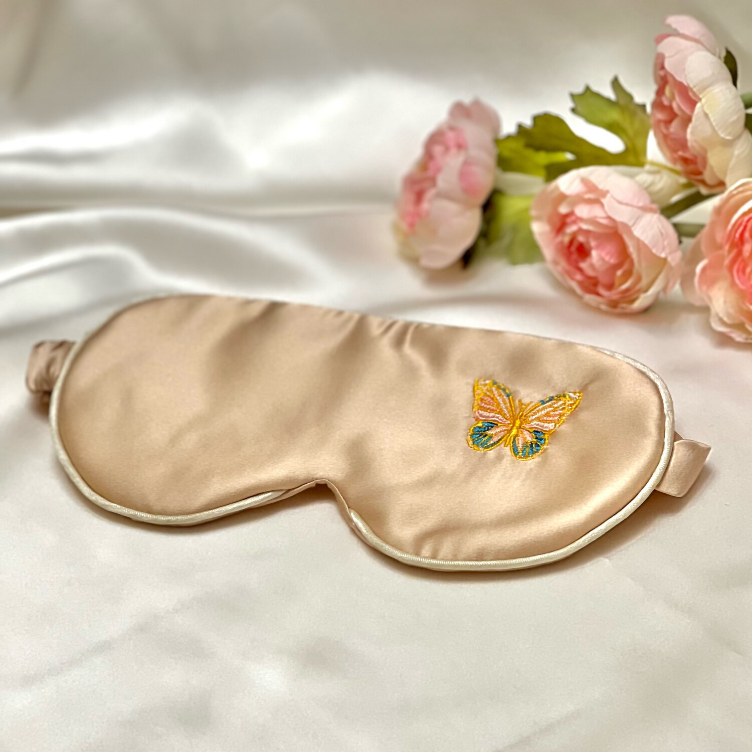 Маска для сна «Шелк в шёлке» с вышивкой БАБОЧКА 4 слоя шёлка, с регулировкой резиночки