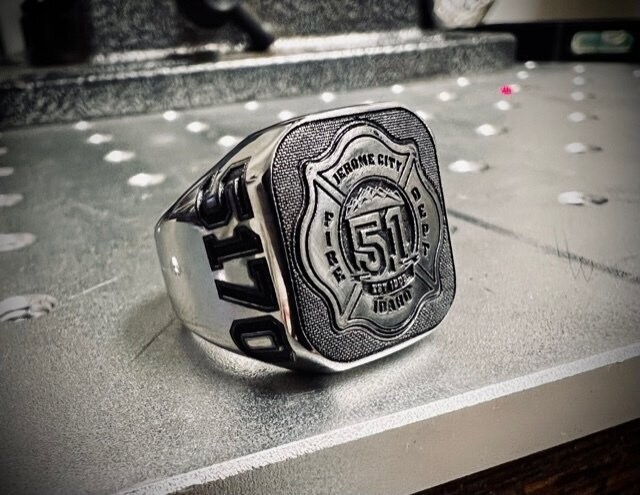 Signet/Bikers Ring | 24mm x 24mm