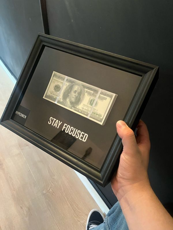 STAY FOCUSED FRAME