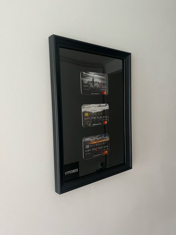 CARDS FRAME