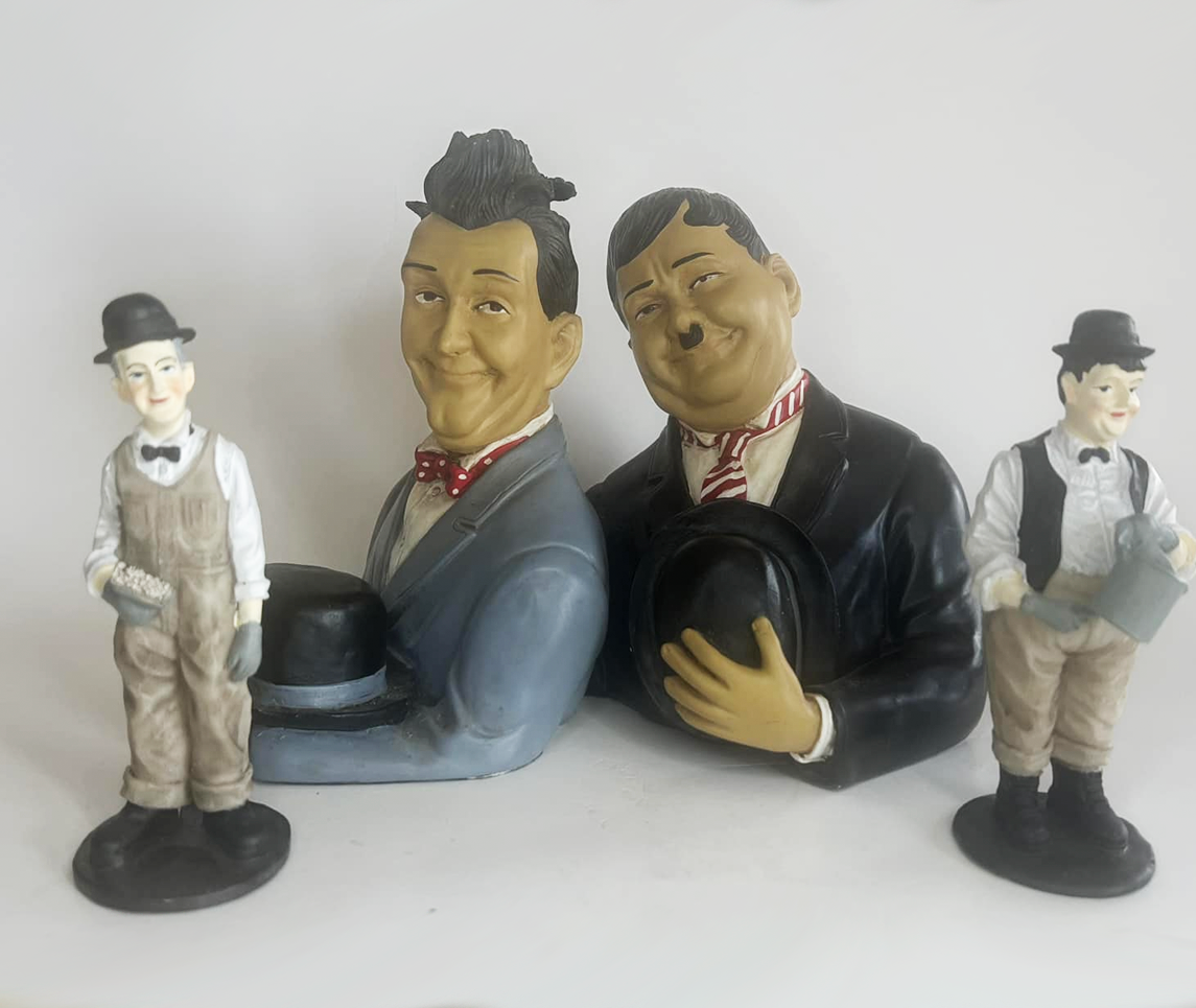 Vintage Laurel & Hardy Collectables