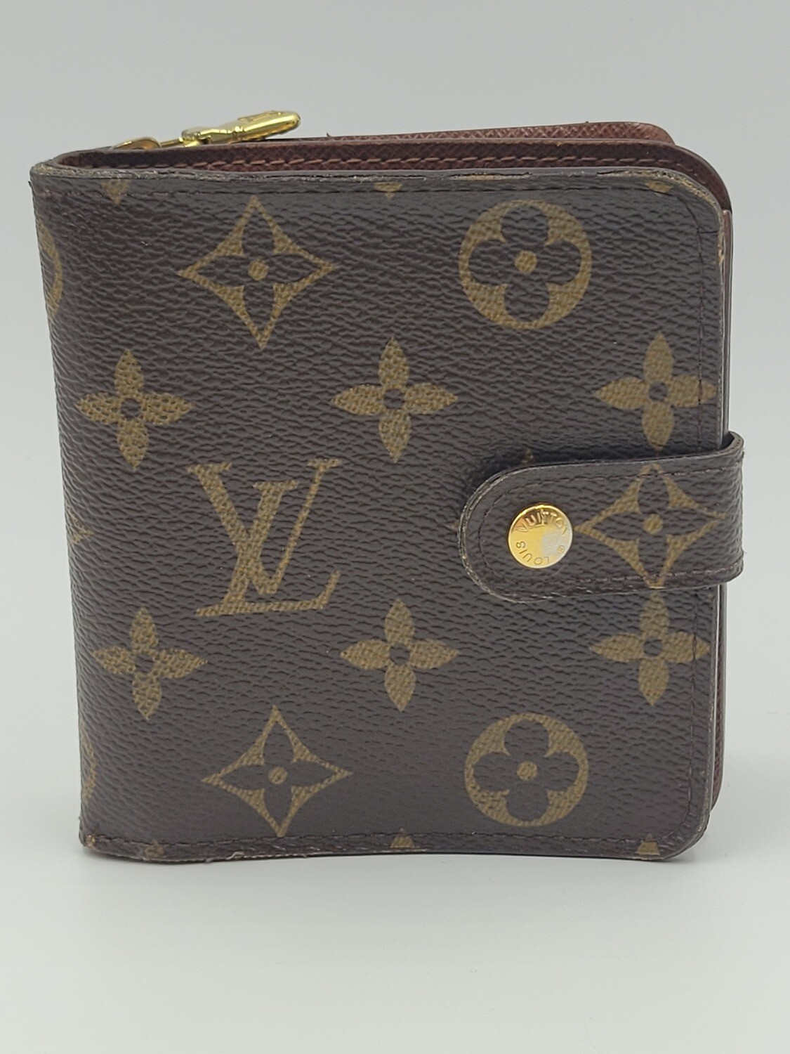 Vintage Louis Vuitton Compact Monogram Zip Wallet