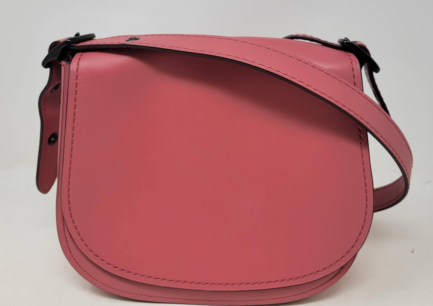 coach messenger bag pink