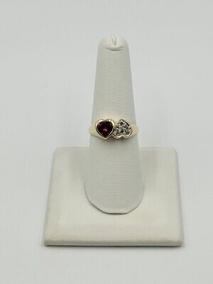 14kt Yellow Gold Double Heart Ring w/ Red stone & CZs Size 7 3/4