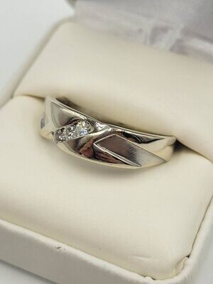 10kt White Gold Men's Wedding Ring w/ Diamonds Size 12