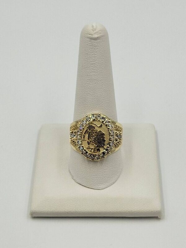 10kt Yellow Gold Men's Leo Astrological Ring w/ CZs Size 10 1/2