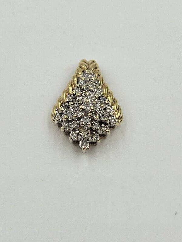 10kt Yellow Gold Small 25pt TDW Diamond Cluster Pendant