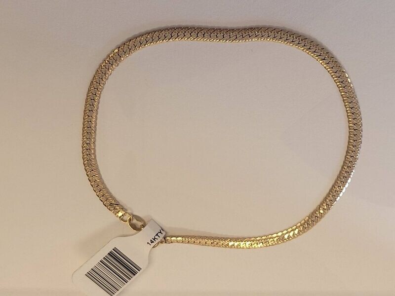 14kt Yellow Gold 8 1/4" 4mm Herringbone Bracelet
