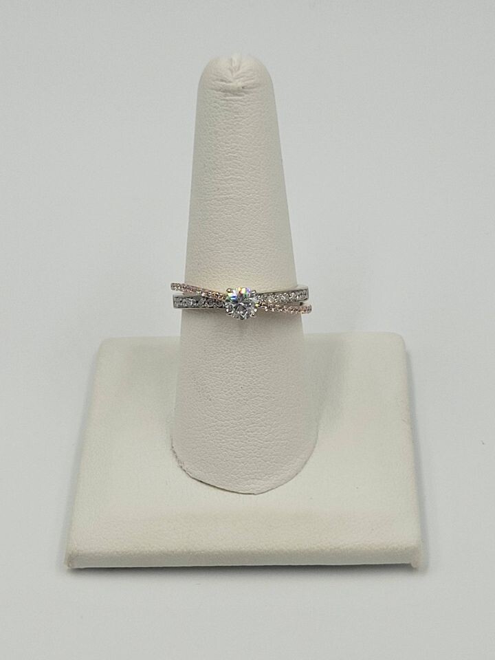 18kt Rose & White Gold 39pt Diamond Ring Size 7 1/4