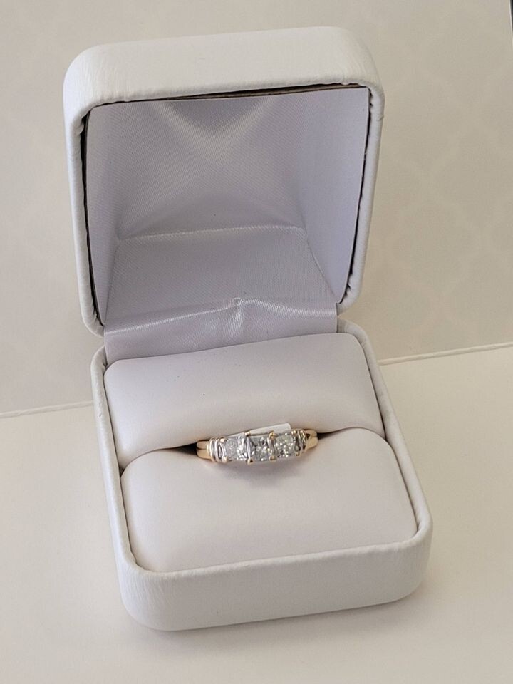 14kt Yellow Gold Princess Cut Past, Present, Future Diamond Ring Size 4 3/4