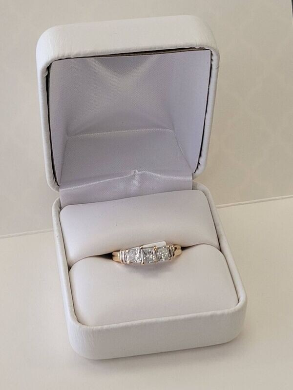 14kt Yellow Gold Princess Cut Past, Present, Future Diamond Ring Size 4 3/4
