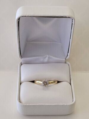 14kt Yellow Gold 59pt Round Diamond Ring Size 8 1/2