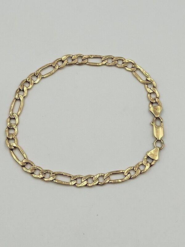 14kt Yellow Gold 9 3/4" Figaro Bracelet