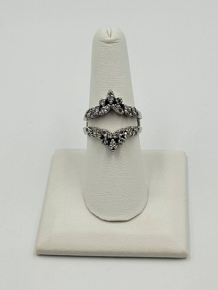 14kt White Gold Diamond Ring Guard Size 7 1/2 14kt White Gold Diamond Ring Guard Size 7 1/2