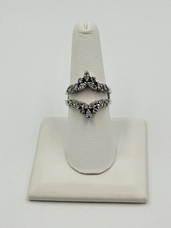 14kt White Gold Diamond Ring Guard Size 7 1/2