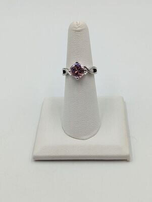 Sterling Silver Ladies Ring w/ Pink Stone Size 5 1/2
