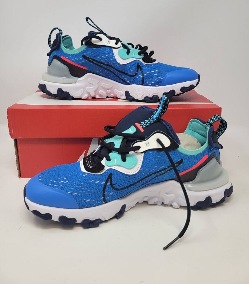 Nike React Vision GS Photo Blue Sneakers Size 5Y