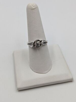 Sterling Silver Ladies Diamond Ring Size 8