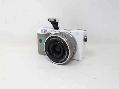 Sony ILCE-6100 Digital Camera