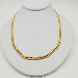 18kt Yellow Gold 19