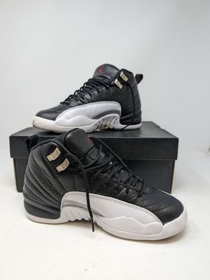 Jordan 12 Retro Playoffs 2022 (GS) Size 5.5Y Sneakers
