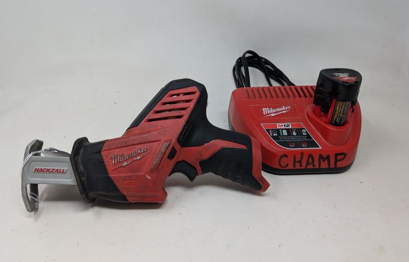 Milwaukee Tools M12 12V HACKZALL Cordless Reciprocating Saw 2420-20