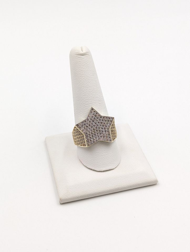 10kt Yellow Gold Large CZ Star Ring Size 10 3/4