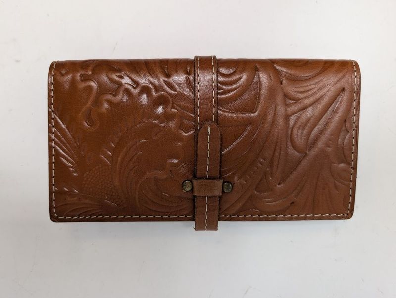 Patricia Nash Tooled Nevola Checkbook Holder