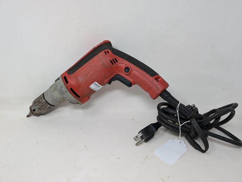 Milwaukee Tools Corded Drill 0300-20
