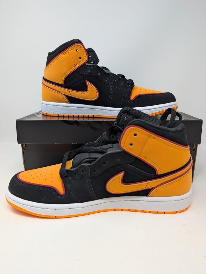 Jordan 1 Mid Fat Tongue Orange Black Sneakers Size 8