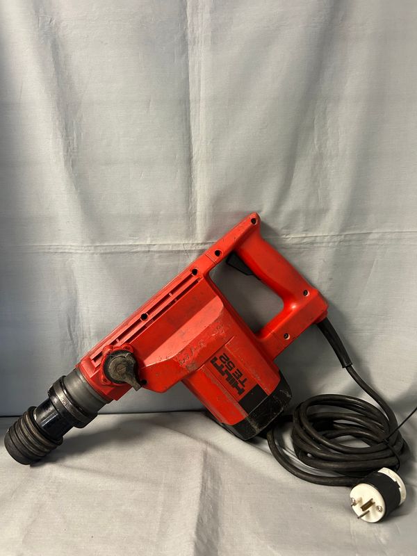 HILTI Corded Drill TE-52