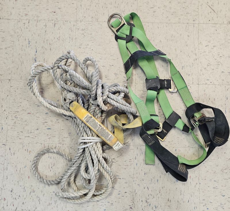 UpGear L242050 Safety Harness and Rope