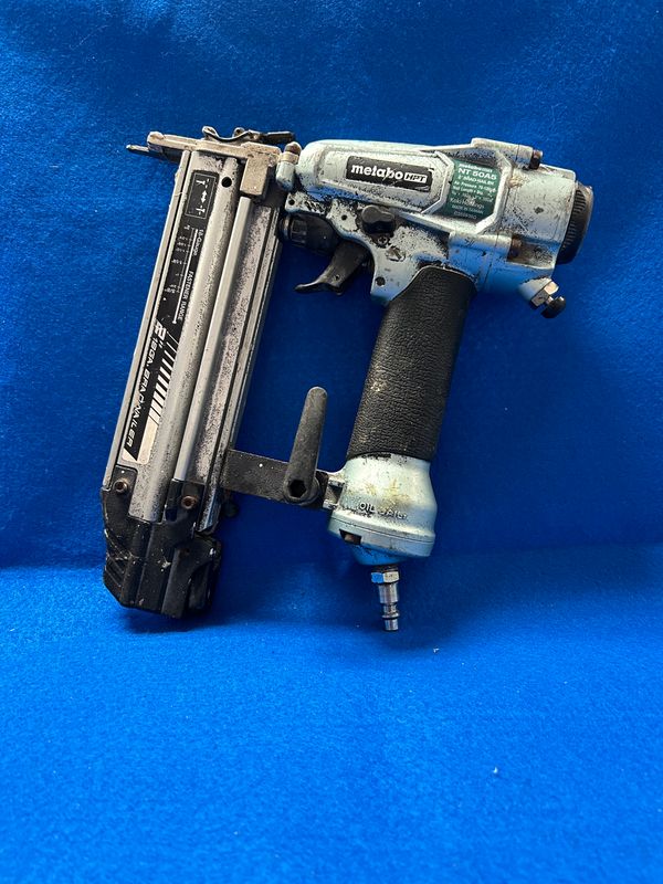 Metabo HPT 2-in 18-Gauge Corded Pneumatic Straight Brad Nailer NT 50A5