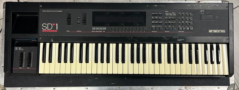 ENSONIQ SDP-1 Keyboard w/ Hard Case