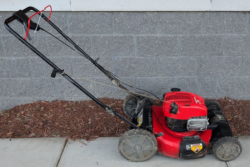 Craftsman M230 21-in Gas Self-propelled Lawn Mower