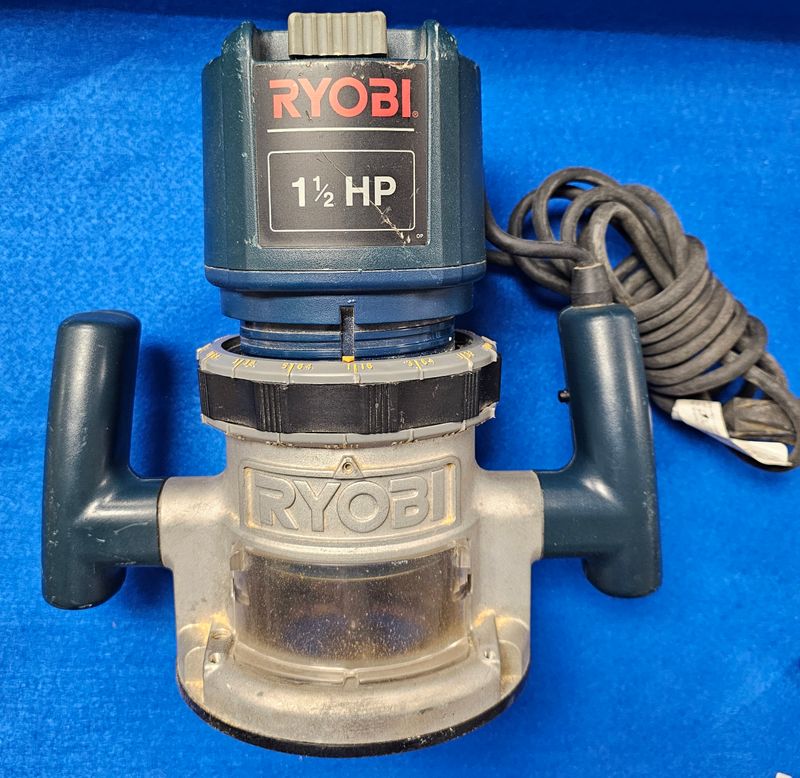 Ryobi R160 Corded Router