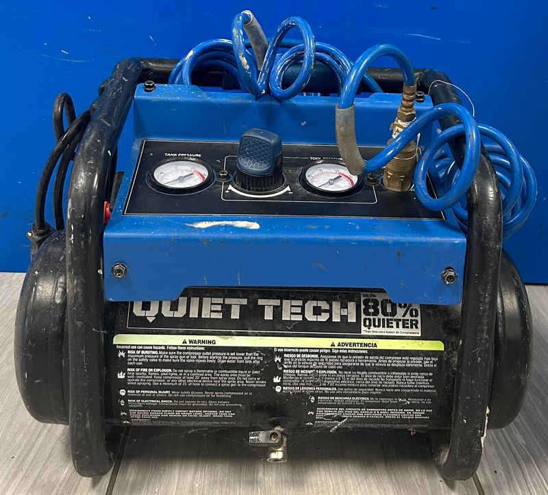 Kobalt Tools 8 Gal Air Compressor