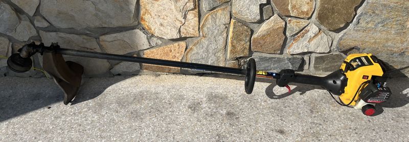 Bolens BL160 Lawn Trimmer