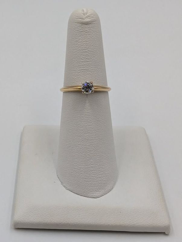 14kt Yellow Gold 20pt Round Diamond Solitaire Ring Size 9
