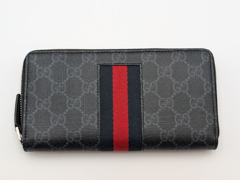 Gucci GG Supreme Web Zip Around Wallet