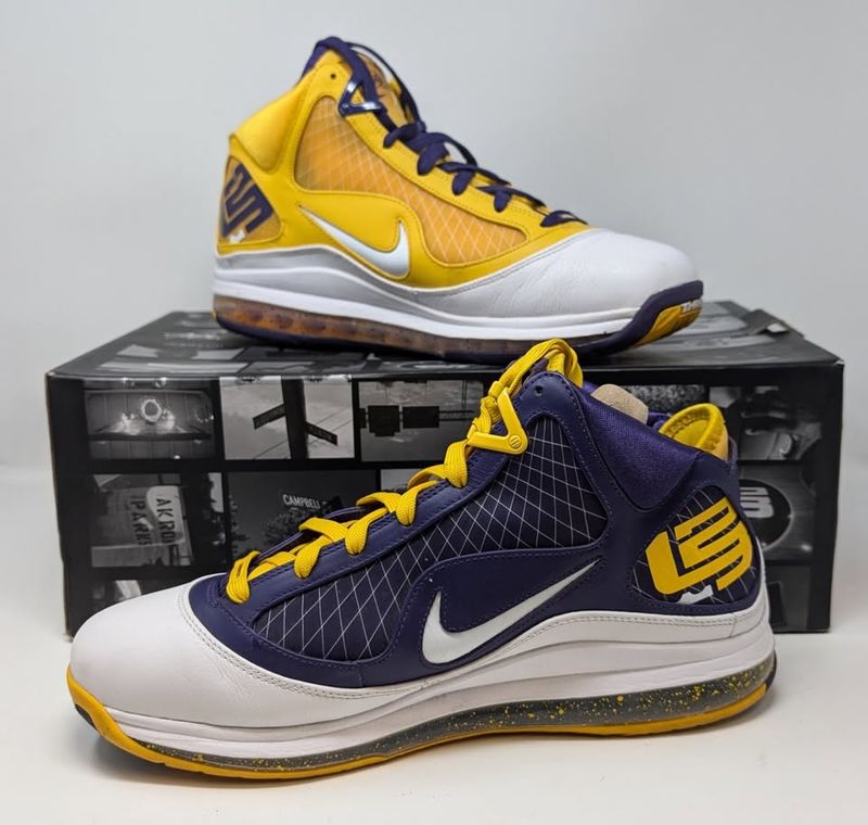 Nike LeBron 7 Media Day Sneakers Size 12