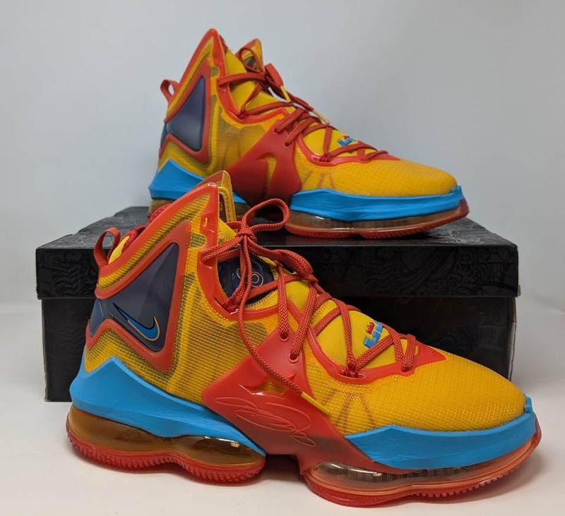 Nike LeBron 19 Tune Squad Sneakers Size 12