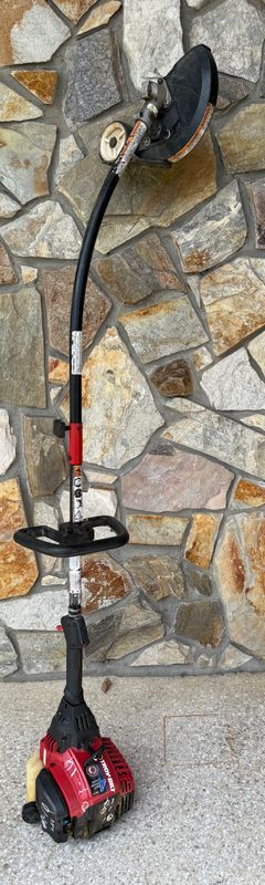 Troy-Bilt TB575EC Lawn Trimmer