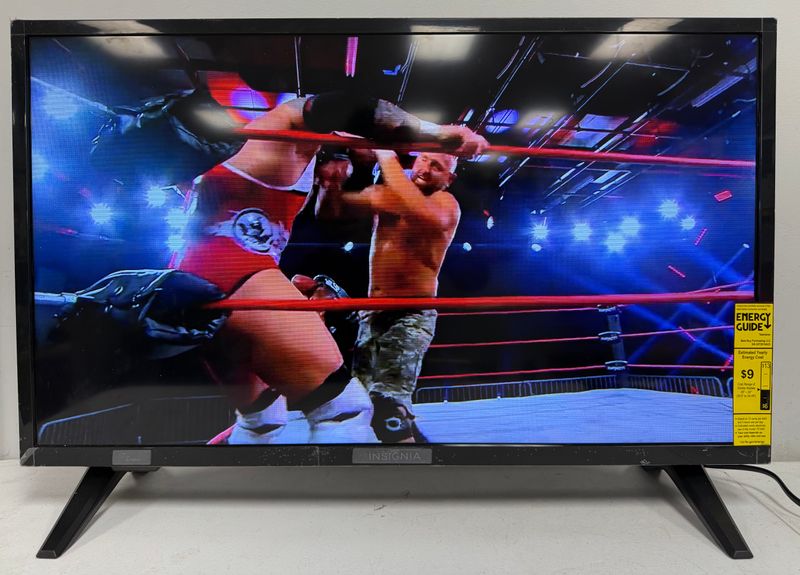 Insignia 32" Smart Flat Panel TV E32N49NKEBBHNNU