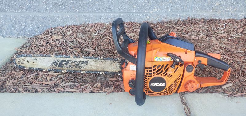 ECHO CS-400 Chainsaw