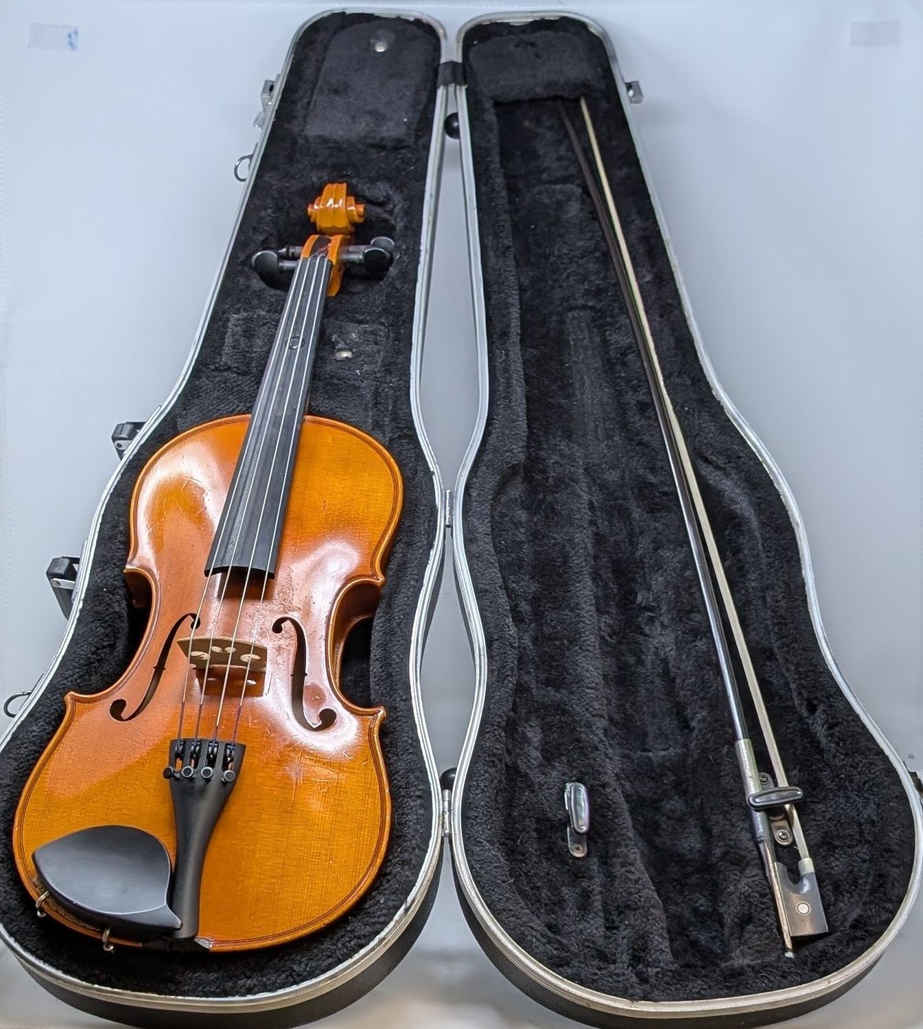Strobel MA80 14 Strobel MA80 14" Viola w/ Case
