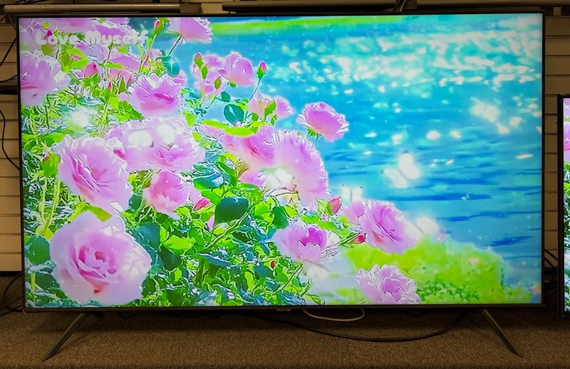 Samsung 75" Flat Panel TV UN75CU7000F