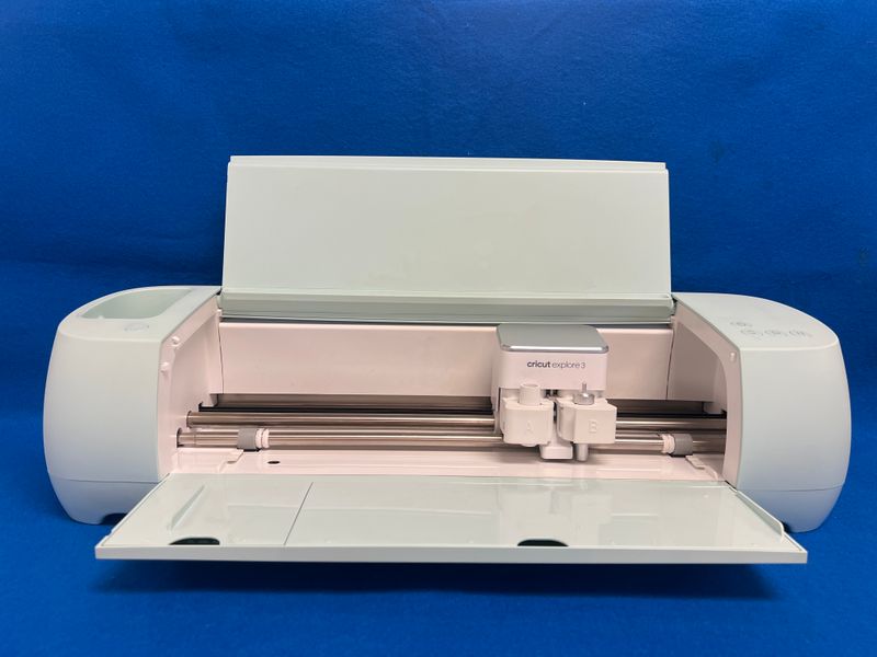 Cricut Explore 3 Smart Cutting Machine