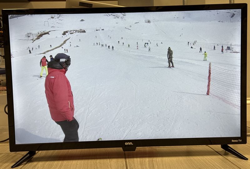 ONN 32" ROKU TV