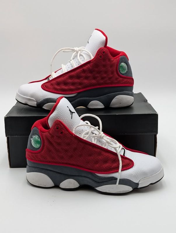 Jordan 13 Retro Gym Red Flint Grey GS Size 5.5Y Sneakers